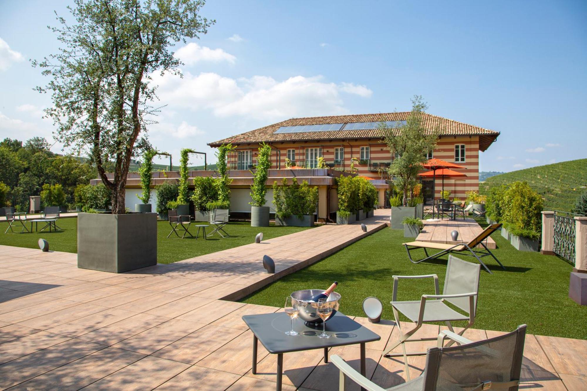 Villaggio Narrante - Le Case dei Conti Mirafiore Serralunga d'Alba Esterno foto