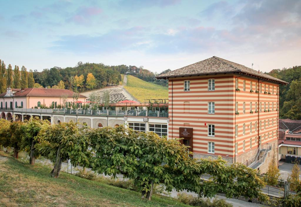 Villaggio Narrante - Le Case dei Conti Mirafiore Serralunga d'Alba Esterno foto